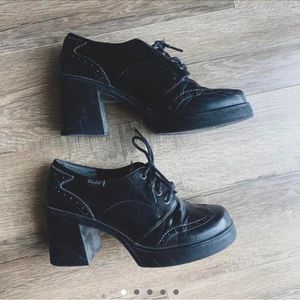 Authentic Vintage Mudd Platform Loafers